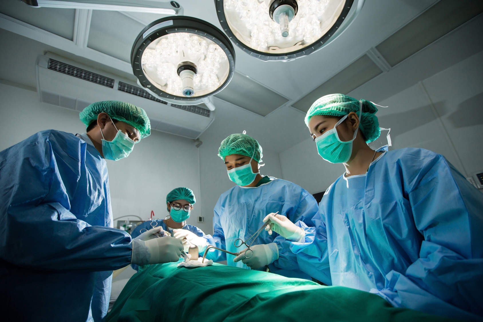 orthopaedic surgeons -